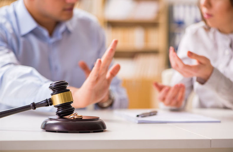 How to choose a divorce lawyer? - lawbot
